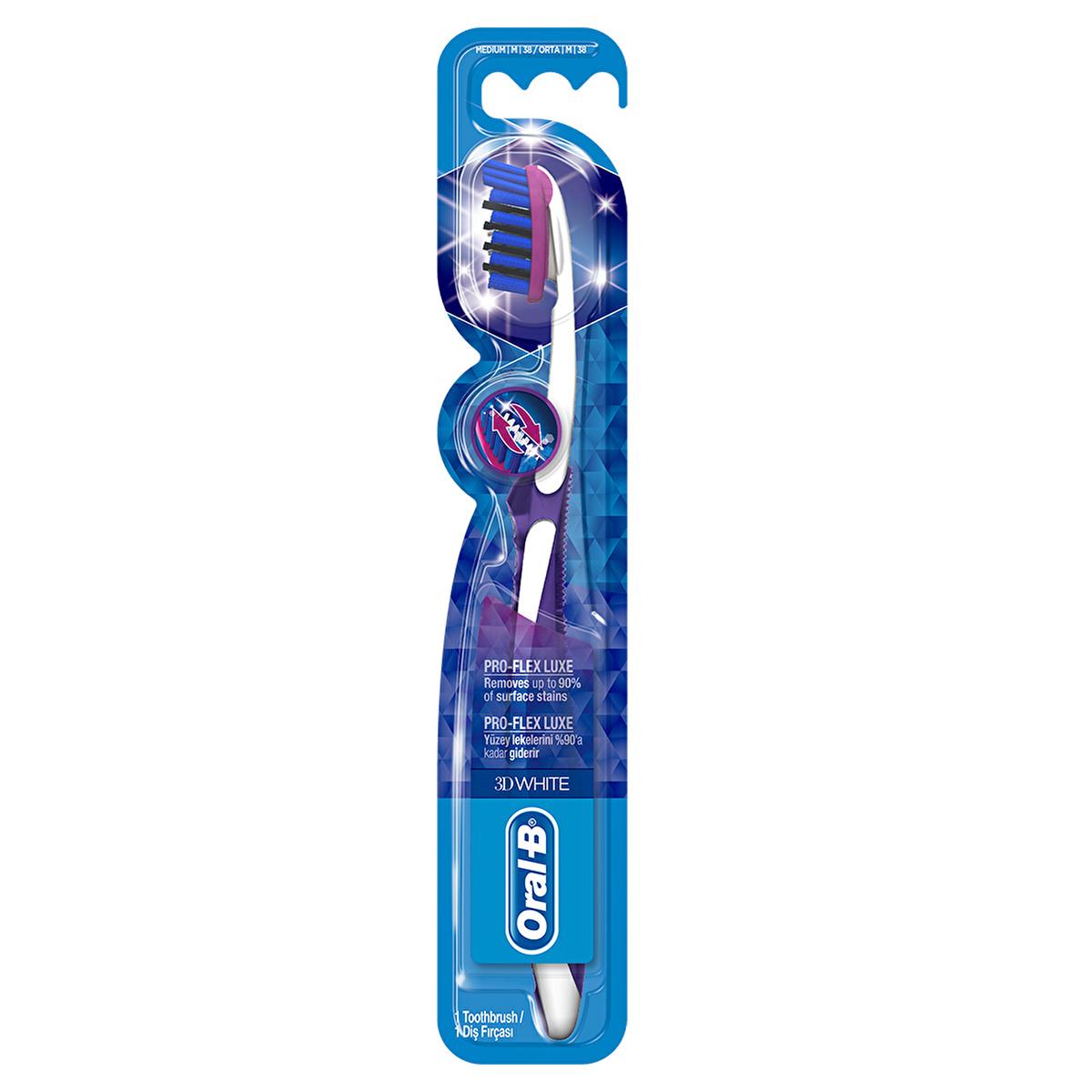 Oral-B Manual Toothbrush for Effective Oral Hygiene & Teeth Whitening - Gentle on Gums, Tough on Stains