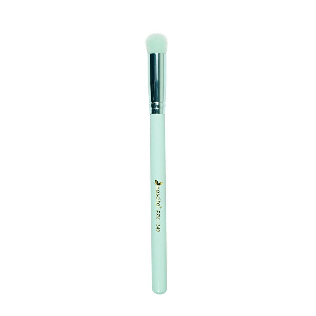 Nascita Soft Colors Round Concealer Brush for Seamless Blending