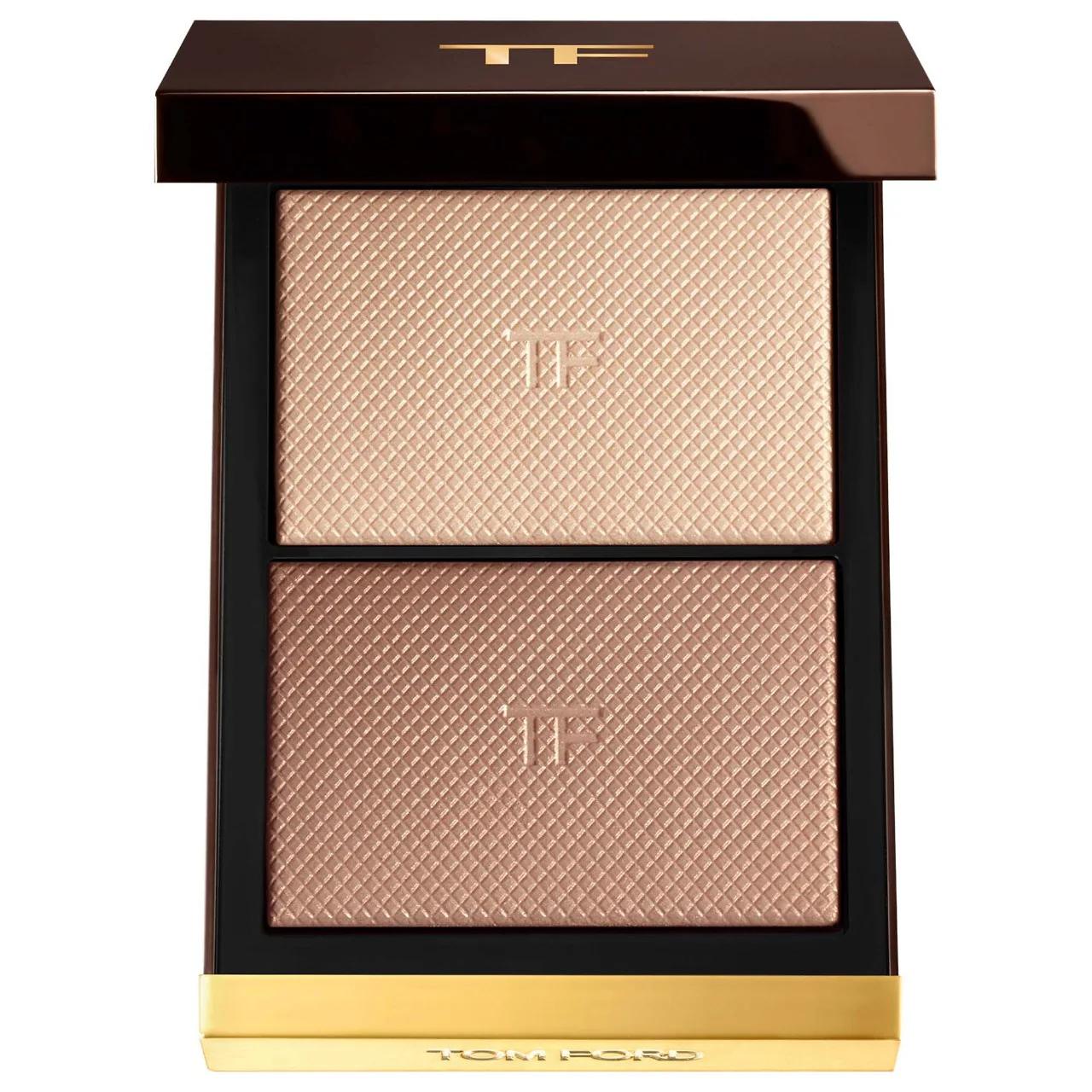 Shade and Illuminate Highlighting Duo - Customizable Luminous Makeup with Vitamin E