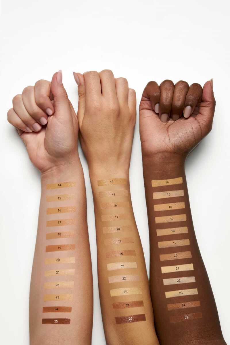 Golden Rose Total Cover 2in1 Foundation & Concealer 01 Porcelain 30ml