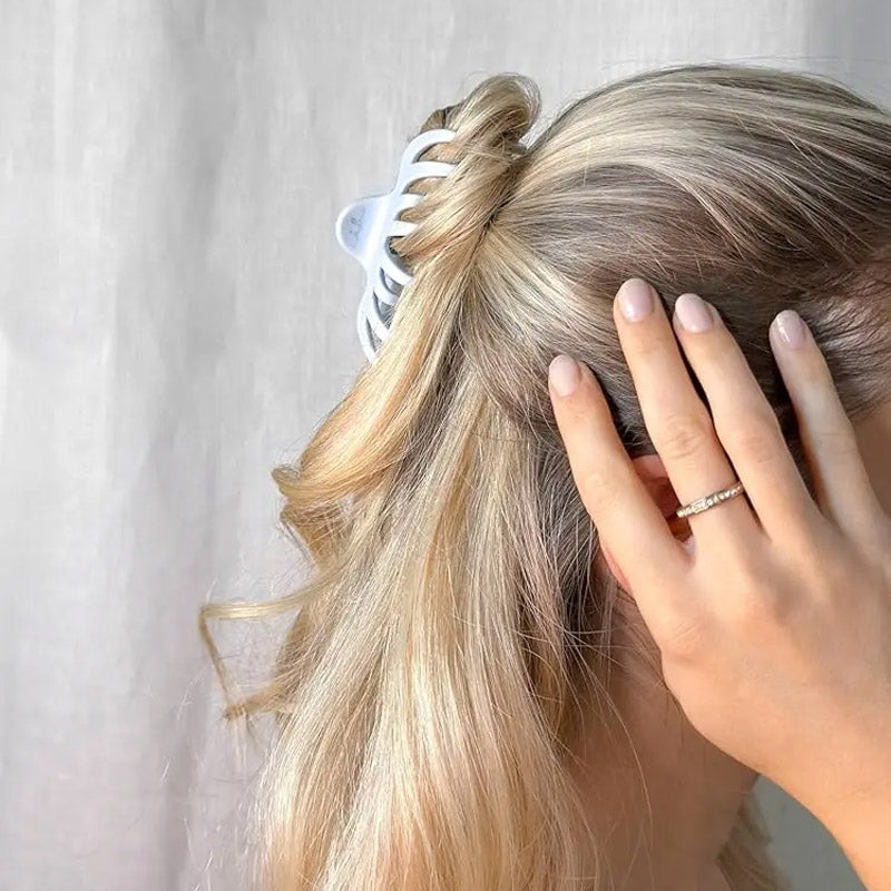 Invisibobble Clipstar M Marathon Runner Strong Grip Hair Claw Clip
