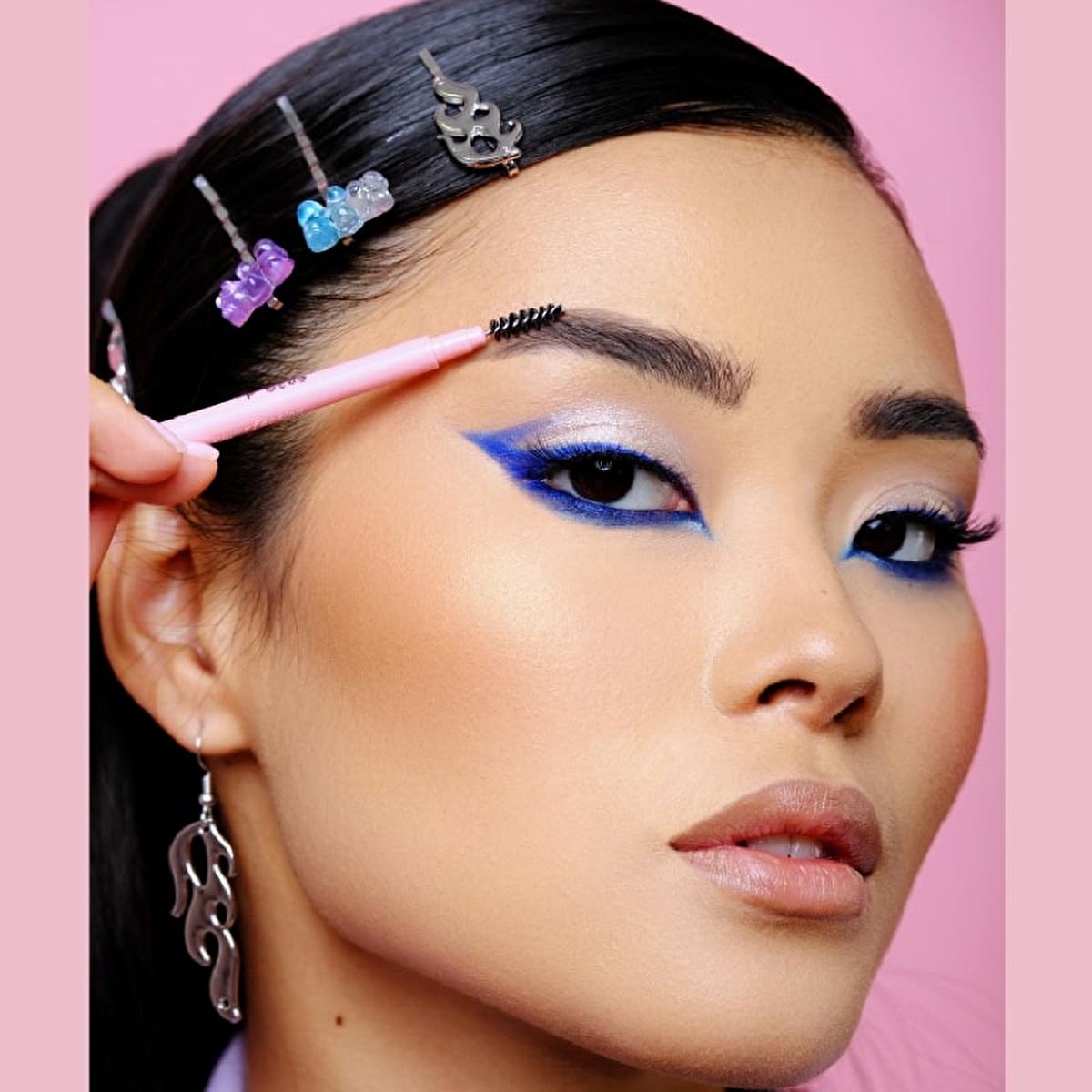 Soda Ultra Thin Brow Liner - Precise Eyebrow Definition & Long-Lasting Makeup - 002 Megan