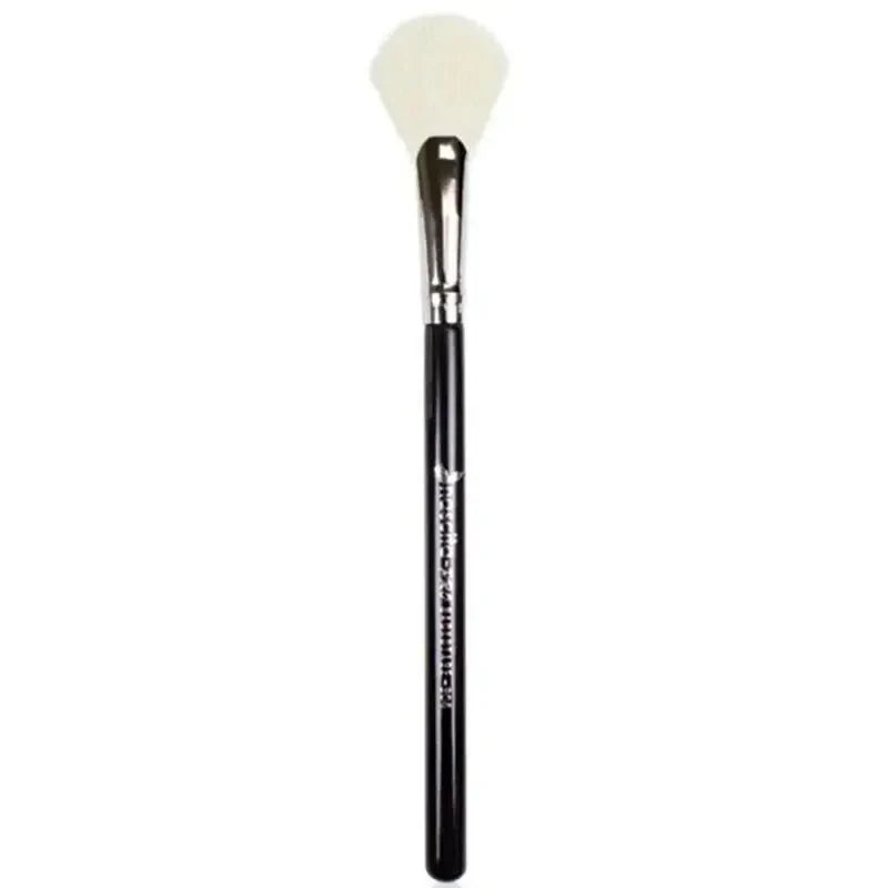 Nascita Backstage Midi Oval Fan Brush No: 304