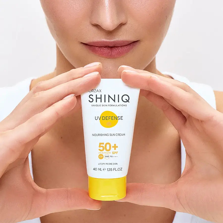 Shiniq SPF 50+ Hydrating Sunscreen for Dry Skin 40 ml