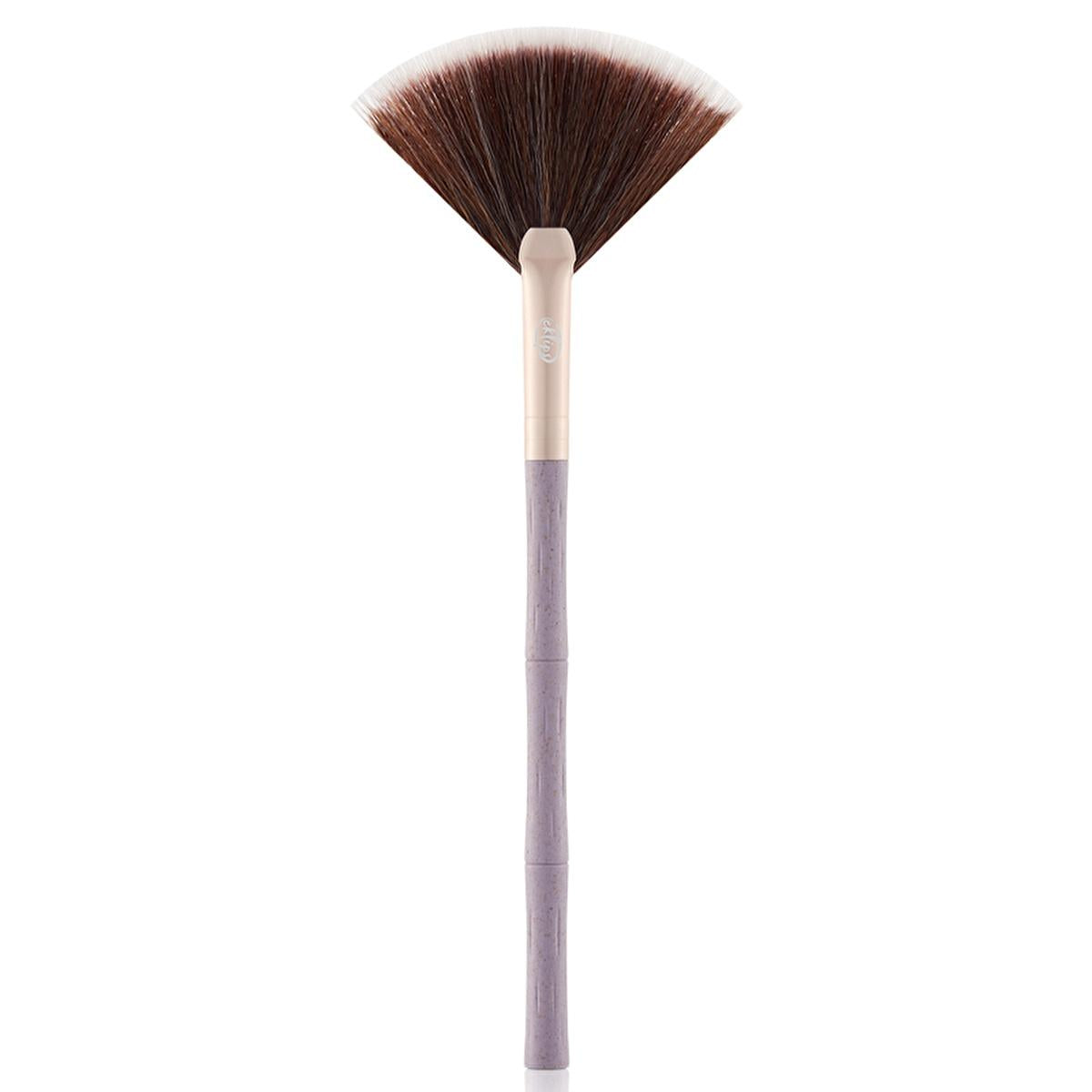 Eklips Natural Fan Brush: Achieve Flawless Highlights, Bronzer & Blush - Soft, Precise Makeup Application for a Radiant Look