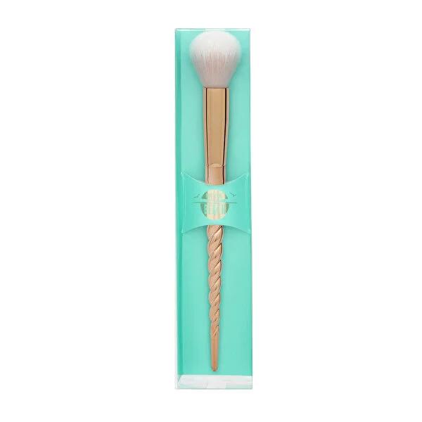 Rival Loves Me Powder Brush for Flawless Makeup Application - High-Quality Brush Fibers & Precise Powder Control