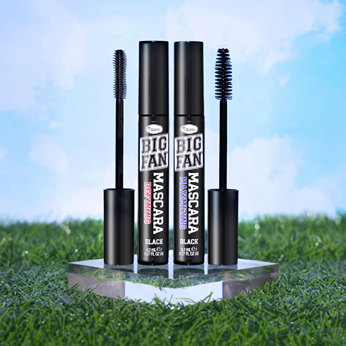 theBalm Big Fan Defining Mascara: Xtra-Lush Brush for Volumizing & Long-Lasting Eyelash Enhancement Ð Achieve Dramatic, Thick Lashes All Day.