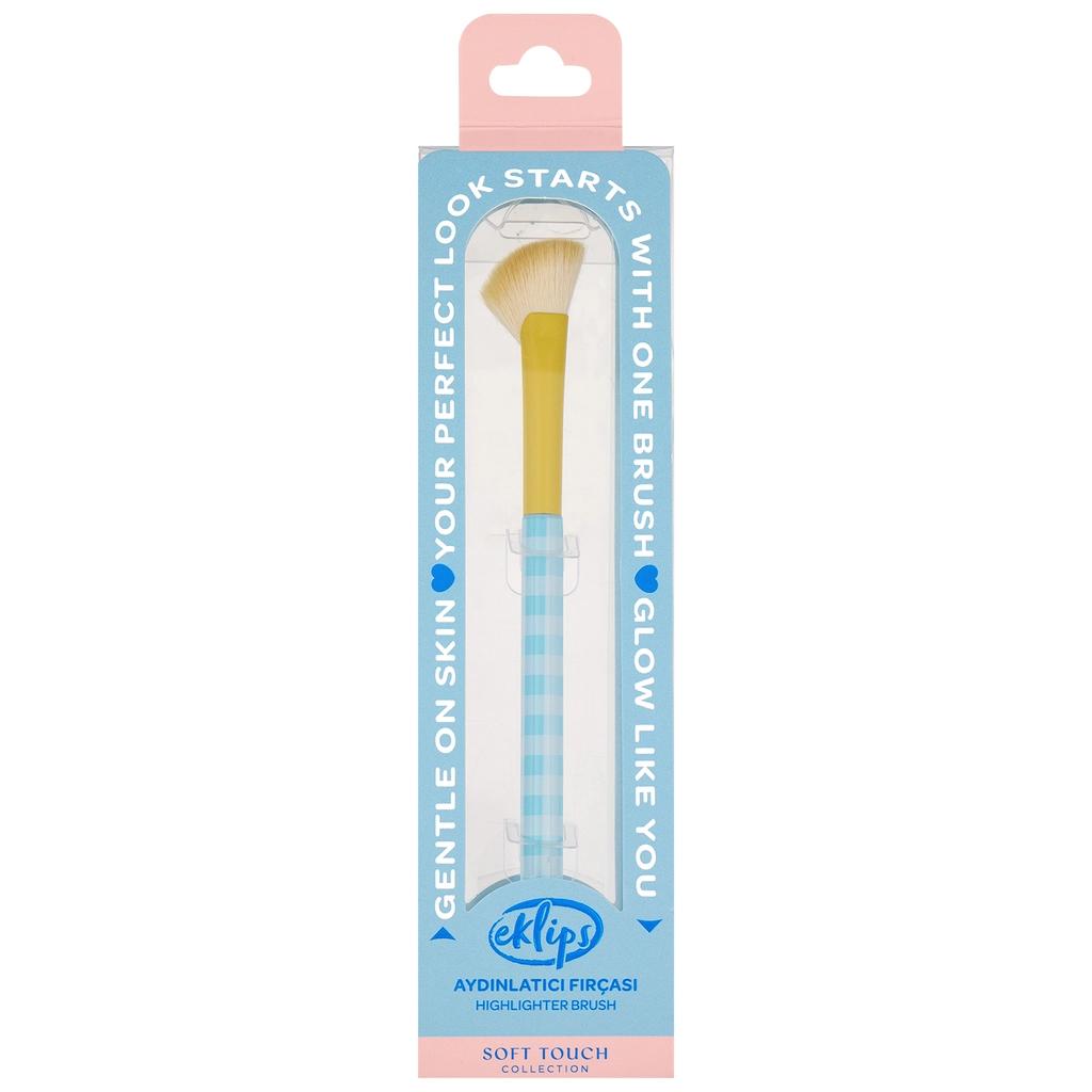 Eklips Soft Touch Highlighter Brush for Seamless Glow