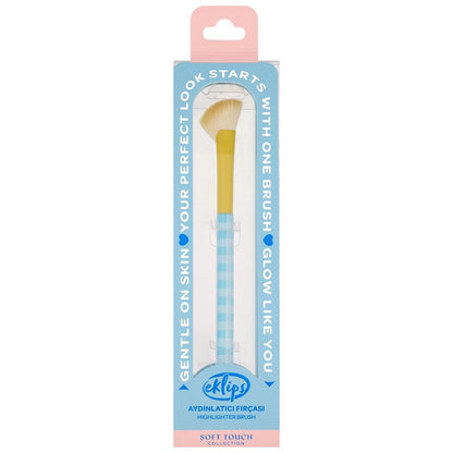 Eklips Soft Touch Highlighter Brush for Seamless Glow