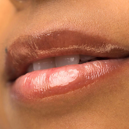 theBalm Instant Plump Your Pucker Lip Plumper Gloss: Get Fuller, Hydrated Lips Naturally. Vegan, Cruelty-Free, Non-Sticky, Available in 5 Stunning Shades