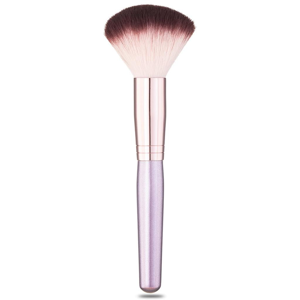 Eklips Blush Brush with Soft Bristles for Seamless Blending