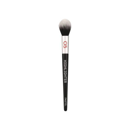 Pastel Profashion Highlighter Brush - Achieve Radiant Illumination with Vegan & Cruelty-Free Makeup Brush