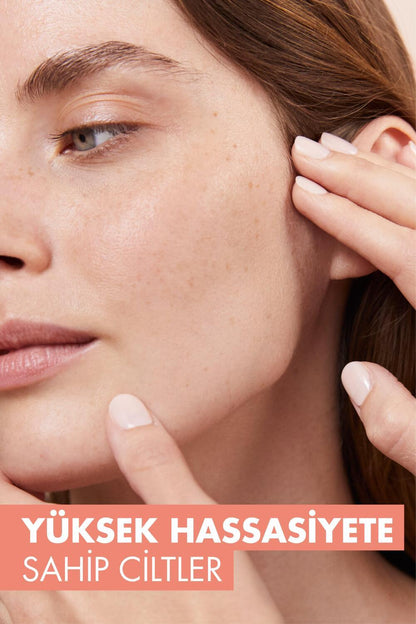 Avene Mineral Sunscreen Compact SPF 50+ - Tinted, Portable Sun Protection for Sensitive Skin
