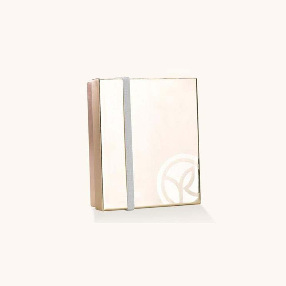Yves Rocher Gold Gift Basket - Elegant Gift Packaging for Yves Rocher Products