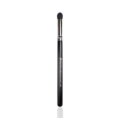 Nascita 309 Round Eye Brush for Seamless Eyeshadow Blending