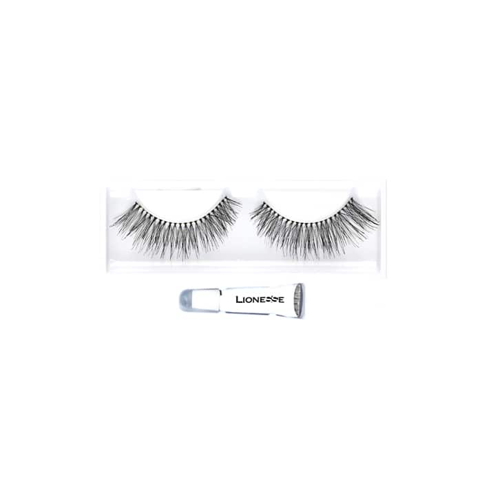 Lionesse False Eyelashes NE 715 for Volumizing Eye Makeup