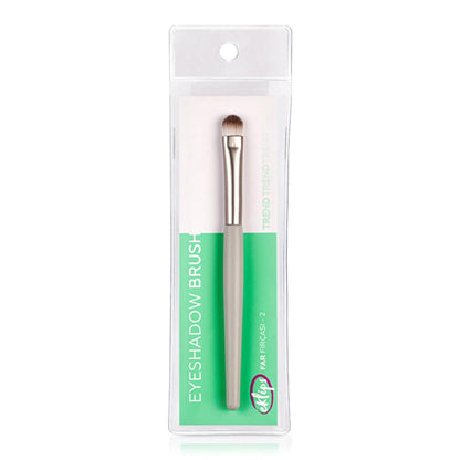 Eklips Trend Eyeshadow Brush 2 for Seamless Blending